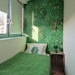 Апартаменты Yachthafen Lounge Варен
